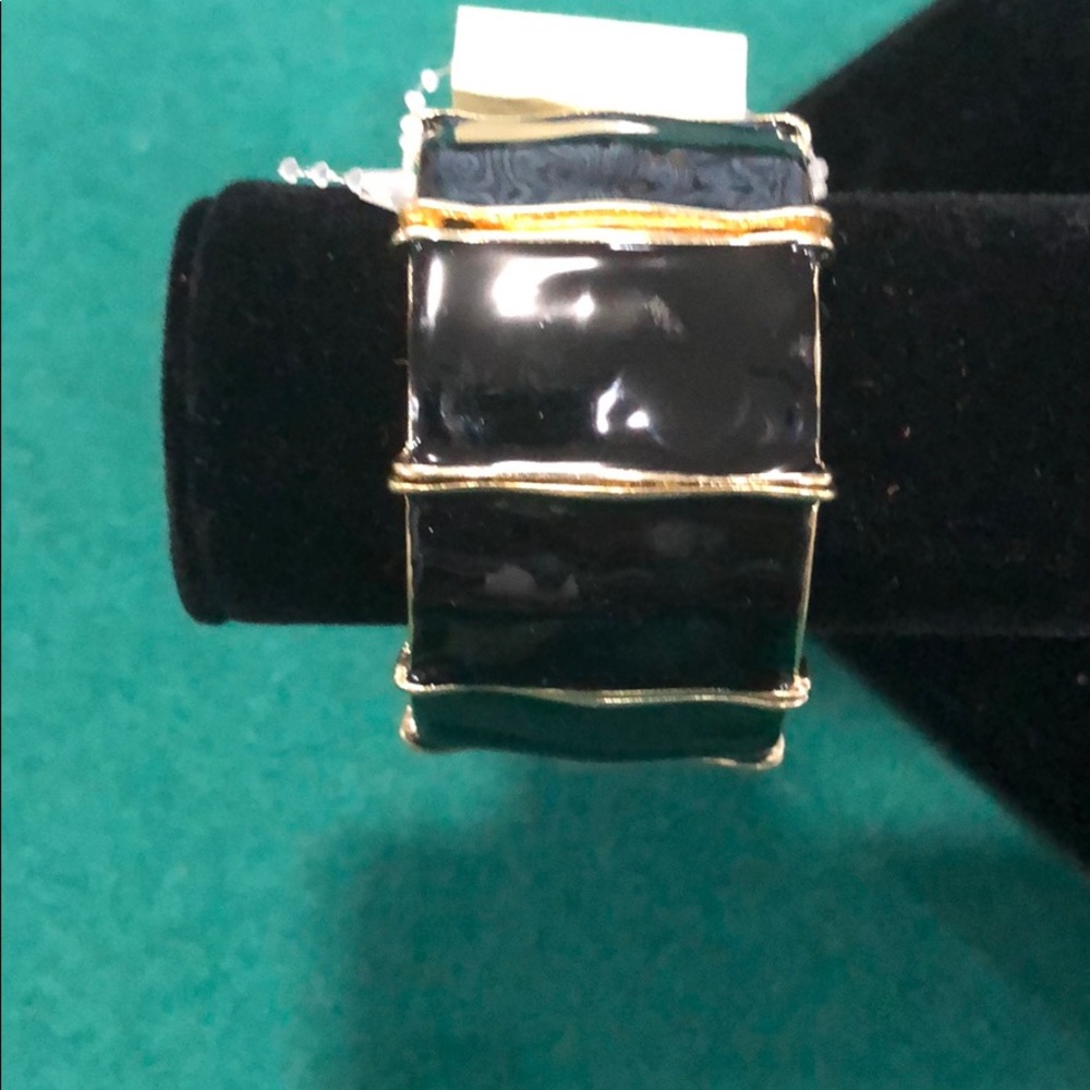 Bracelet - Picture 2 of 8